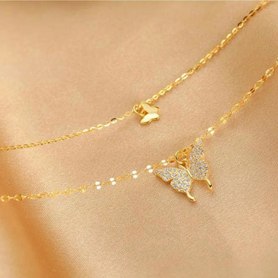 Double-layer butterfly necklace with sparkling diamonds